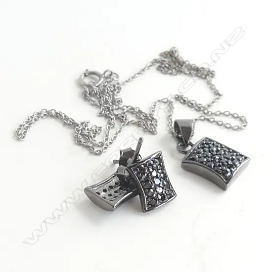 MARCASITE PENDANT & CHAIN WITH PR MATCHING STUD EARRINGS