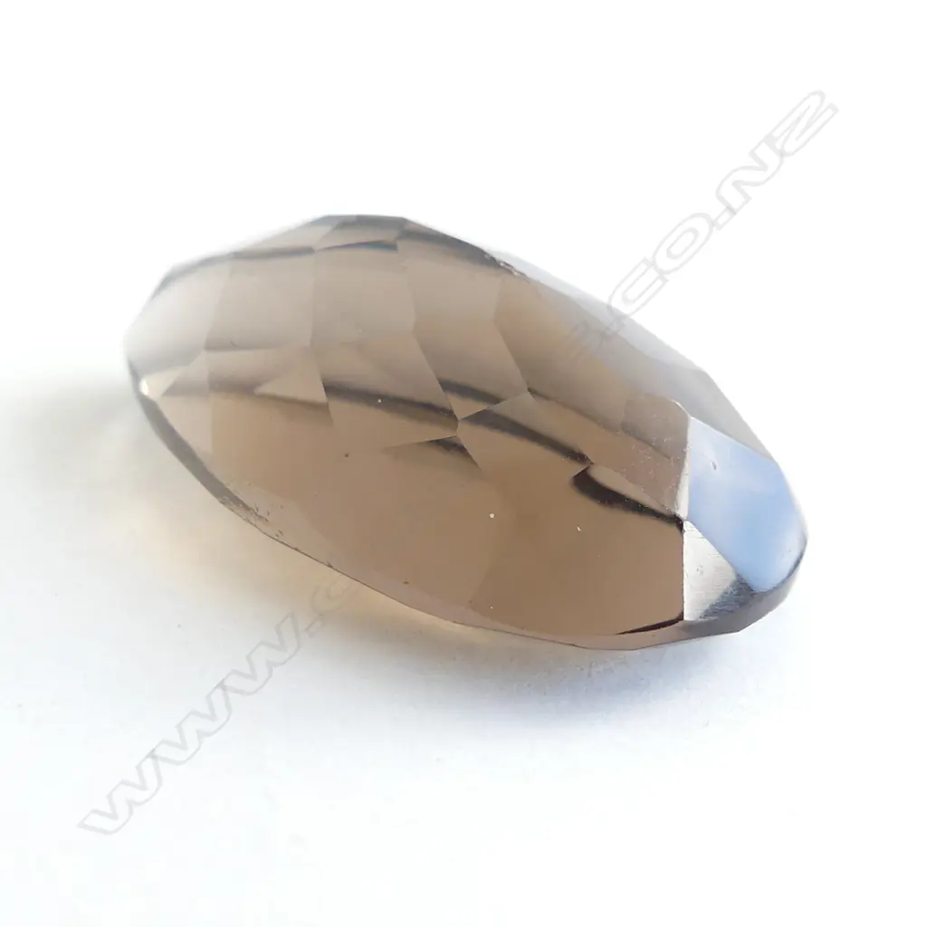 LGE SMOKEY QUARTZ PEAR CUT STONE (28 x 16mm) 30ct Image 1++