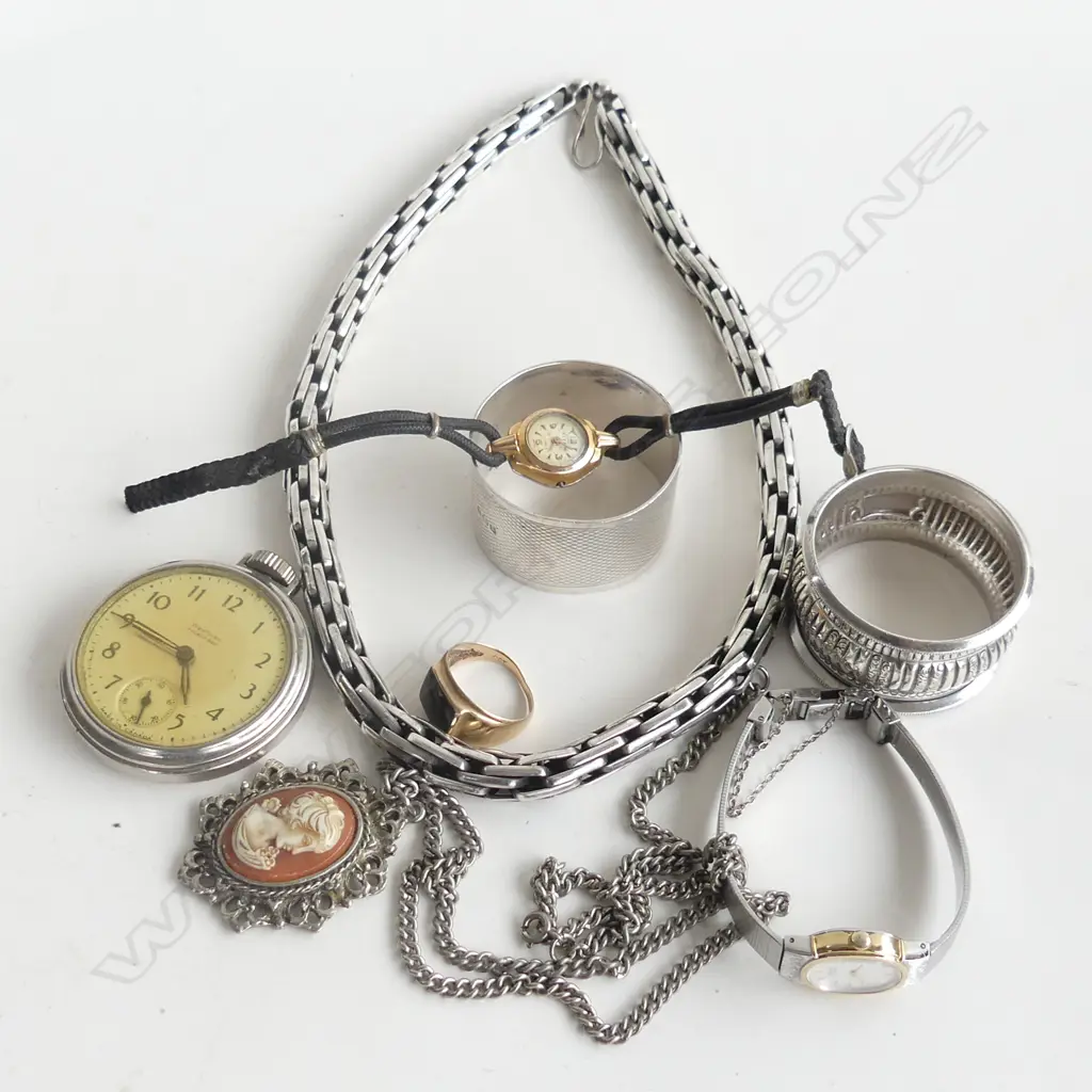 9ct. RING 4gm., 2 STG NAPKIN RINGS 49gm., ASST. COSTUME JEWELLERY Image 1++