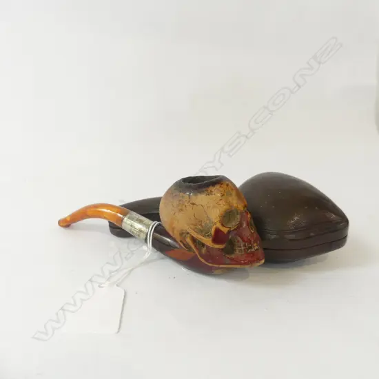CASED MEERSHAM PIPE WITH SKULL BOWL L.150mm
