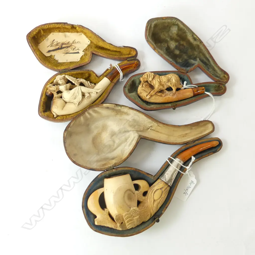 3 CASED MEERSHAM PIPES L.190mm ONE A.F. Image 1++
