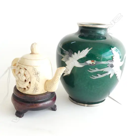 MINIATURE BONE TEAPOT ON STAND H.70mm & CLOISONNE VASE w. CRANES & GREEN GROUND H.90mm