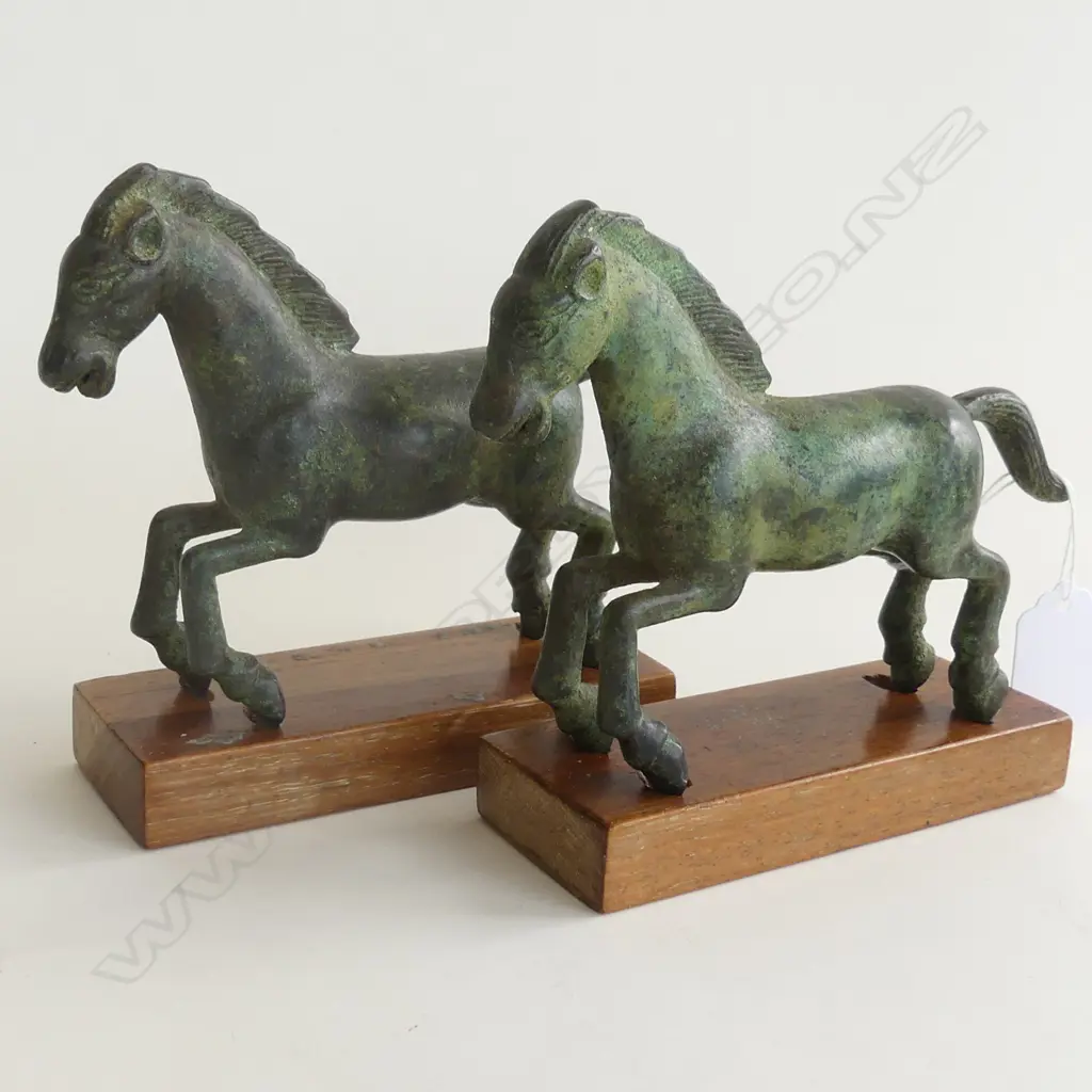 PR BRONZED METAL ORIENTAL HORSES ON STANDS H.170mm Image 1++