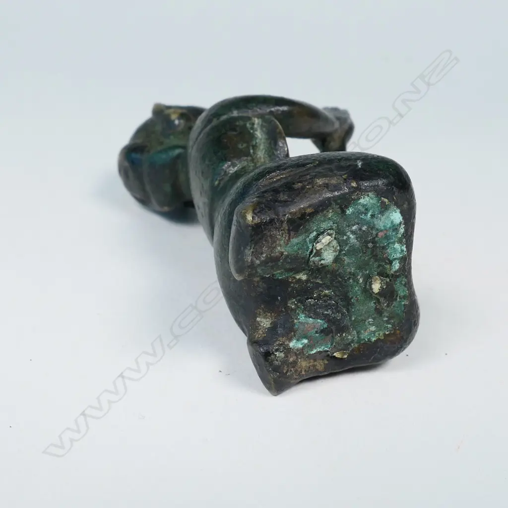 SMALL BURMESE BRONZE STATUETTE OF A KNEELING DEVOTEE... Image 1++