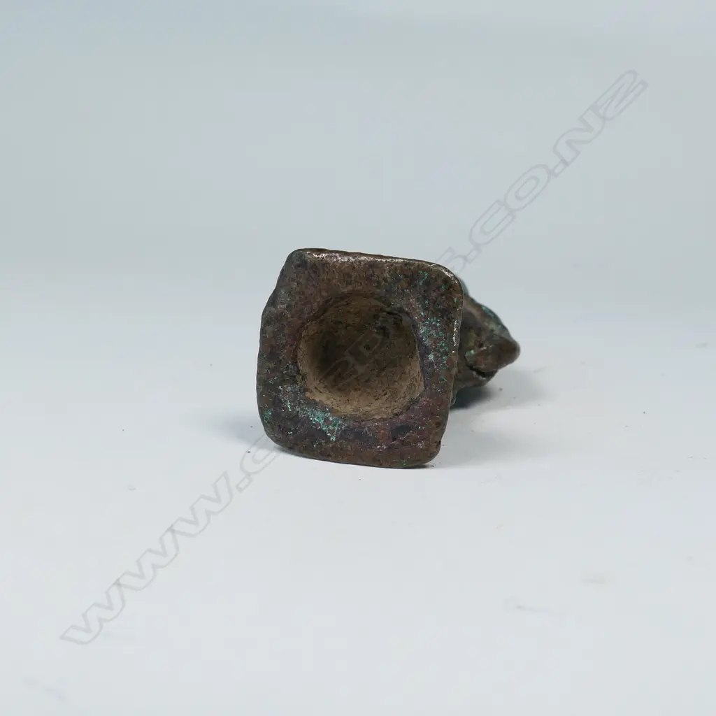 SMALL INDIAN/BURMESE BRONZE STATUETTE OF LAKSHMI Image 1++
