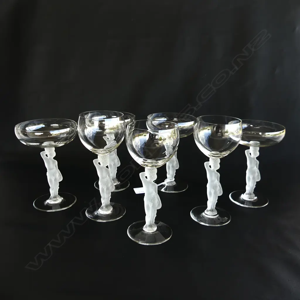 ART DECO STYLE GLASSES WITH FROSTED FIGURE STEMS; 4 CHAMPAGNE & 3 WINE, H.150 & 170mm Image 1++