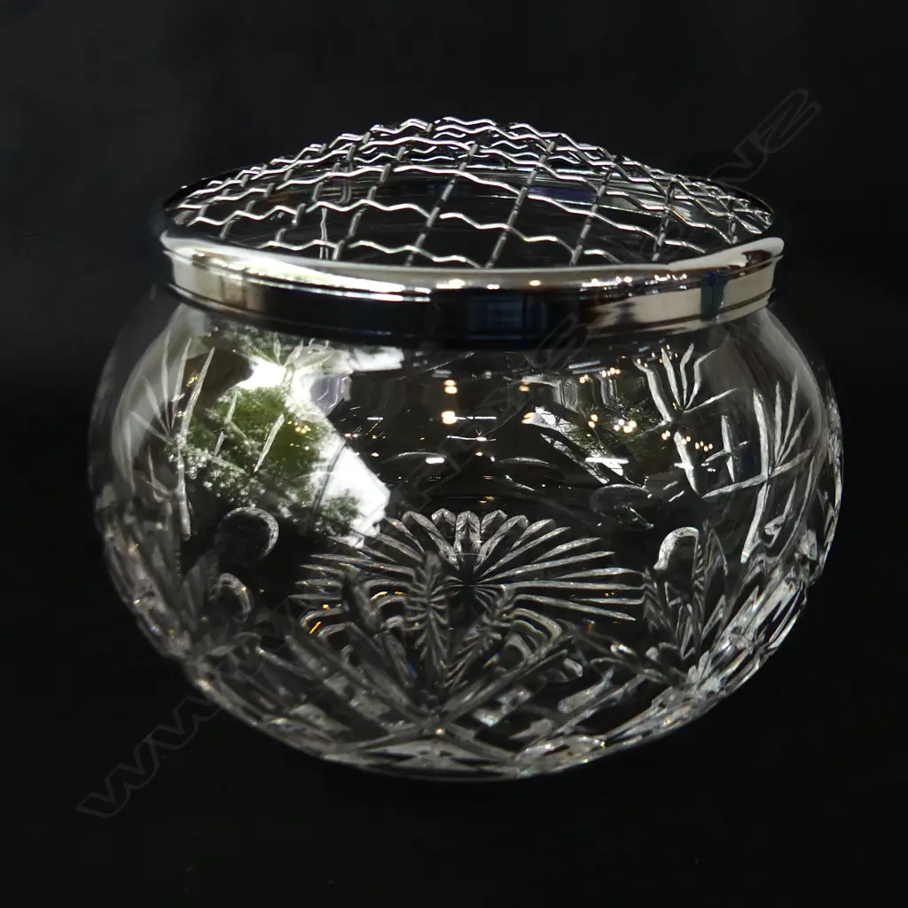 ROYAL DOULTON CRYSTAL ROSE BOWL WITH SILVER PLATE FLOWER FROG - Dia.180mm - IN ORIGINAL BOX Image 1++