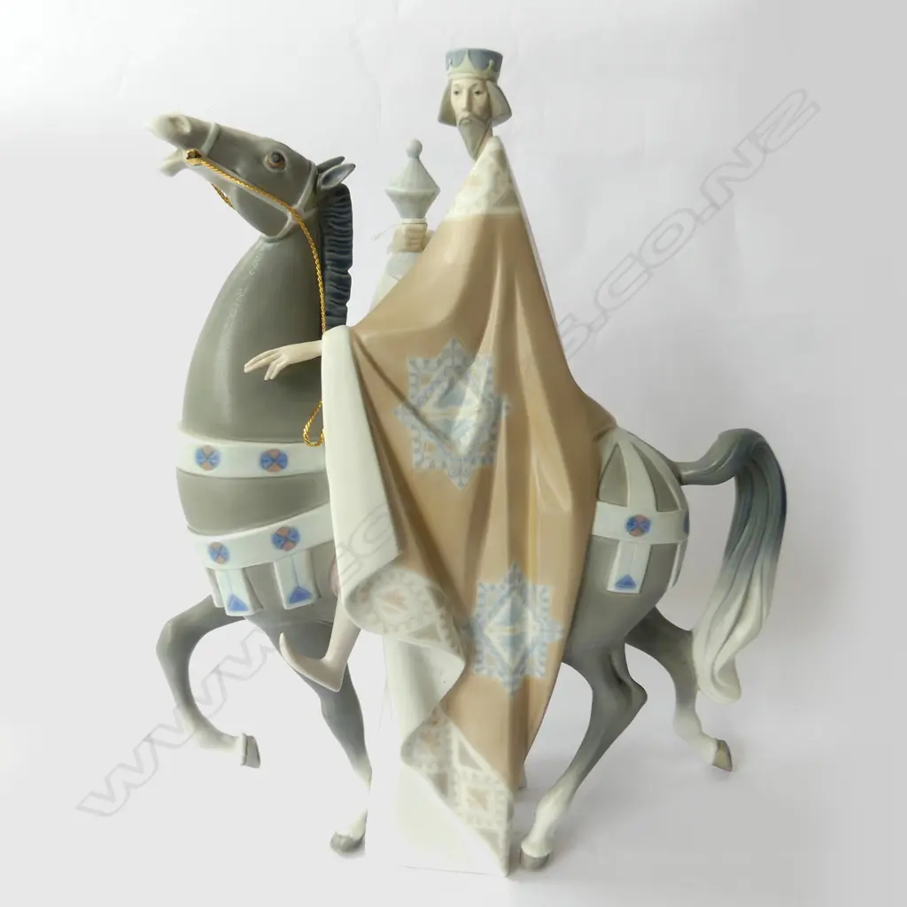 LLADRO KING MELCHIOR FIGURINE ON HORSE H.410mm Image 1++
