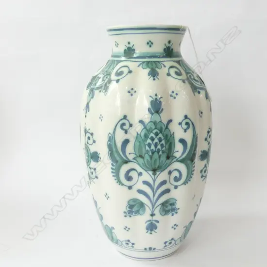FA. V. WIELIK DELFT VASE H.260mm
