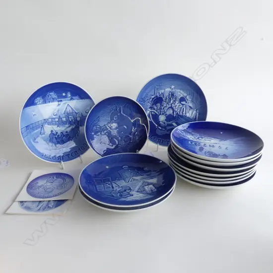 ROYAL COPENHAGEN; 6 C&S's + 11 CHRISTMAS PLATES (Dia.185mm) + 1977 SQUIRREL DISH (Dia. 150mm)