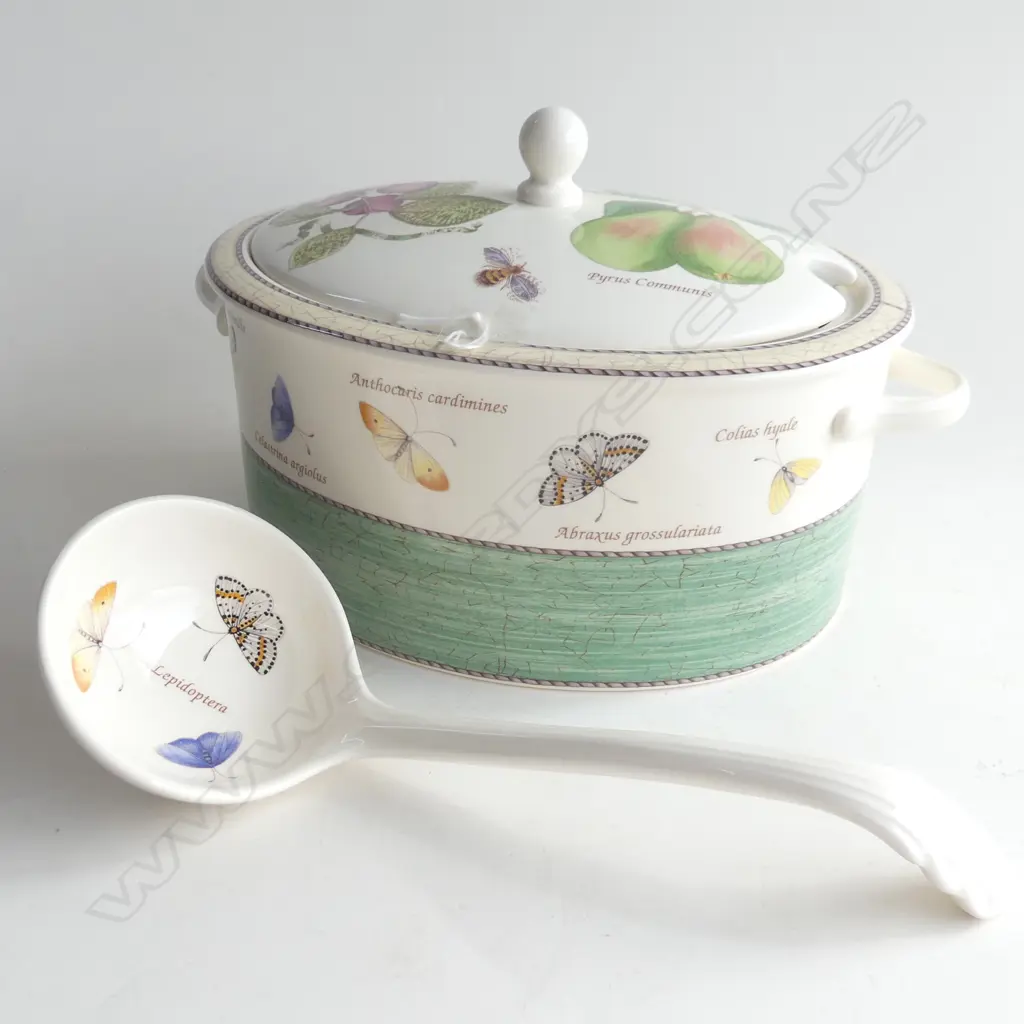 WEDGWOOD 'SARAH'S GARDEN' SOUP TUREEN & LADLE - NEW IN BOX (BOX SHOP SOILED) Image 1++