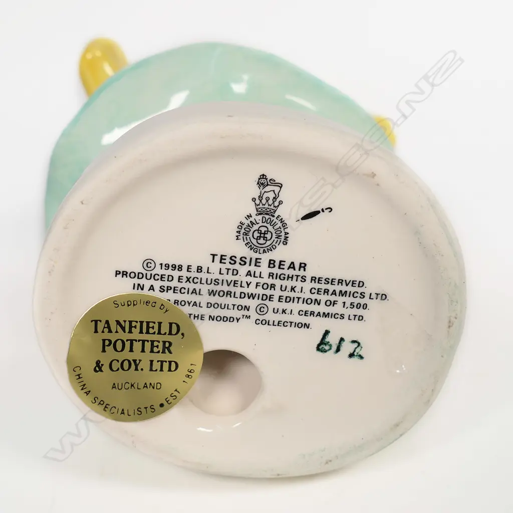 Royal Doulton 'Tessie Bear', limited edition 612/1500, (1998). Image 1++
