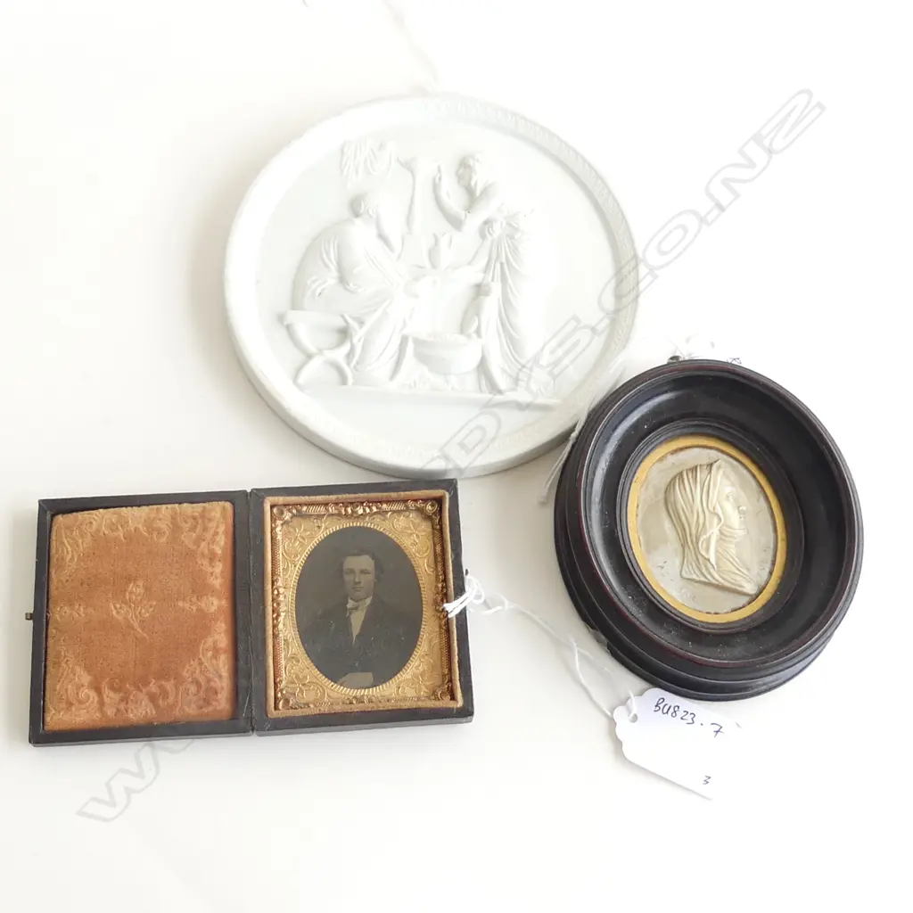 ALBUMEN PORTRAIT MINIATURE IN CASE, OVAL PORCELAIN CAMEO 'LADY MARGARET TUDOR' & 'ENERET' PORCELAIN NEO-CLASSICAL PLAQUE Image 1++
