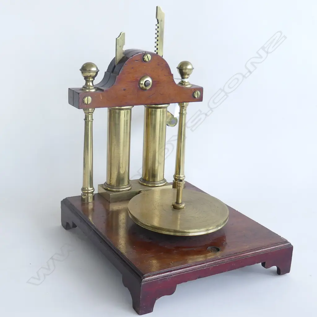 VICTORIAN VACUM PUMP STAND MAOGANY & BRASS SCIENTIFIC INSTRUMENT Image 1++