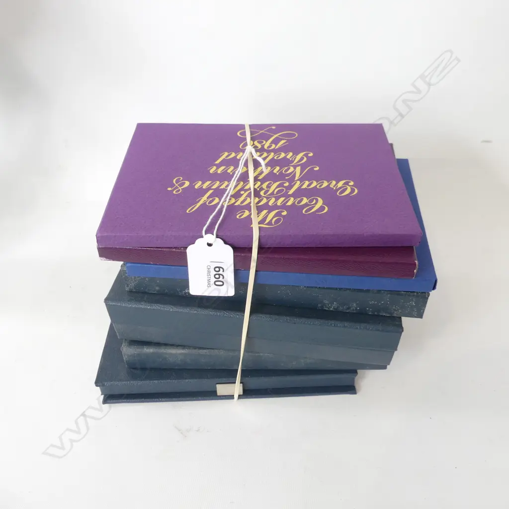 8 UK ROYAL MINT COINAGE SETS Image 1++
