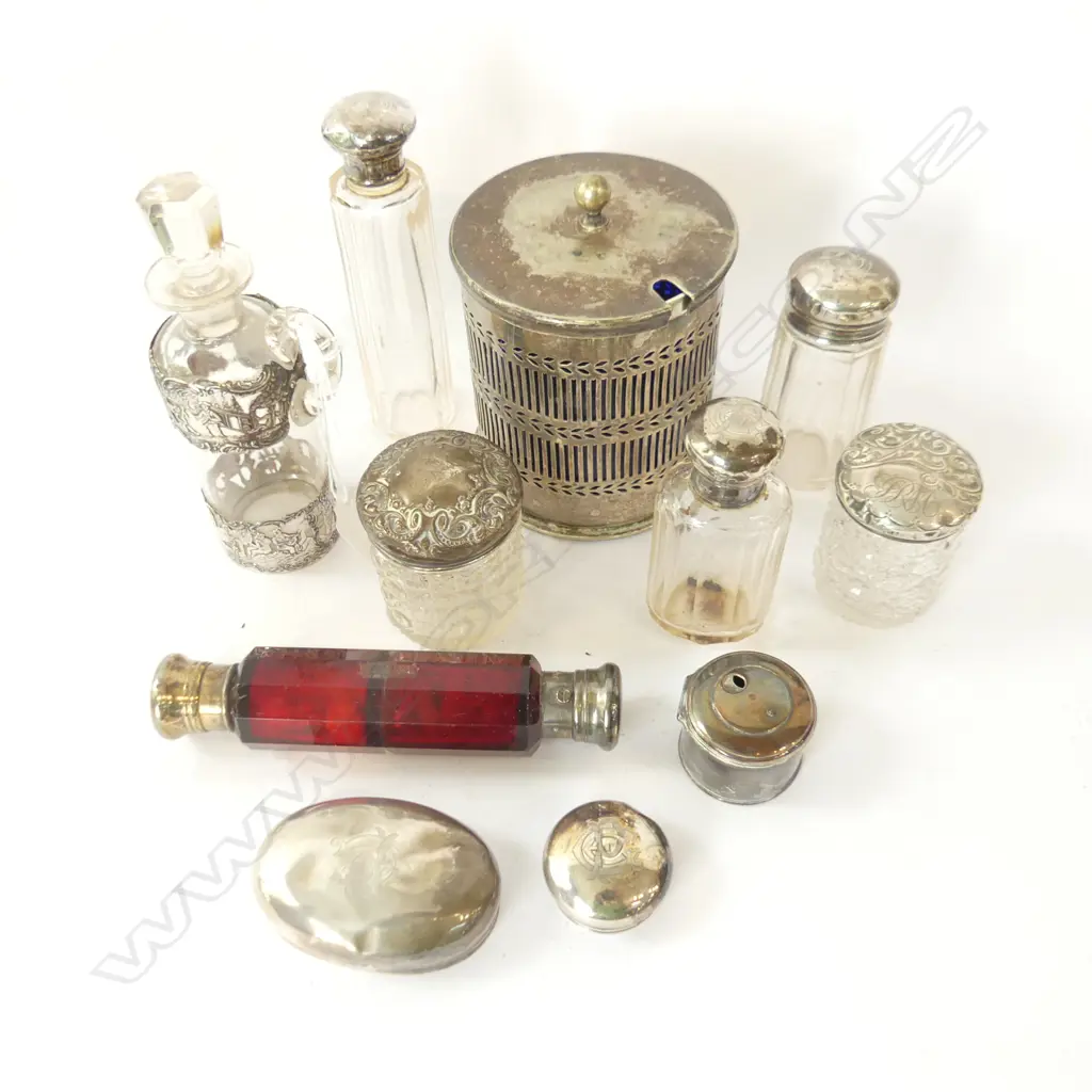 6 CRYSTAL BOTTLES (5 STG) + STG DOUBLE PERFUME BOTTLE, 2 EP CONTAINERS, 2 STG LIDS Image 1++