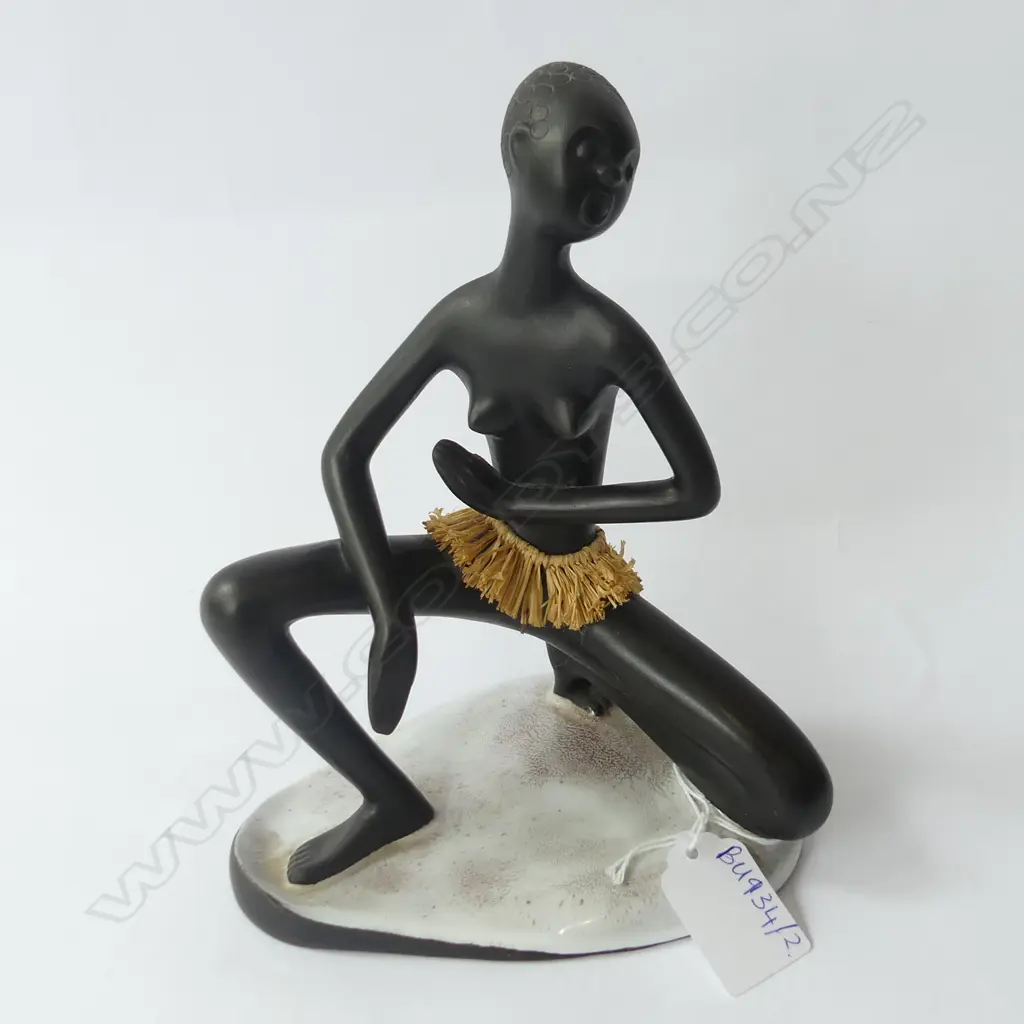 ANZENGRUBER AUSTRIAN AFRICAN FIGURE H.185mm Image 1++
