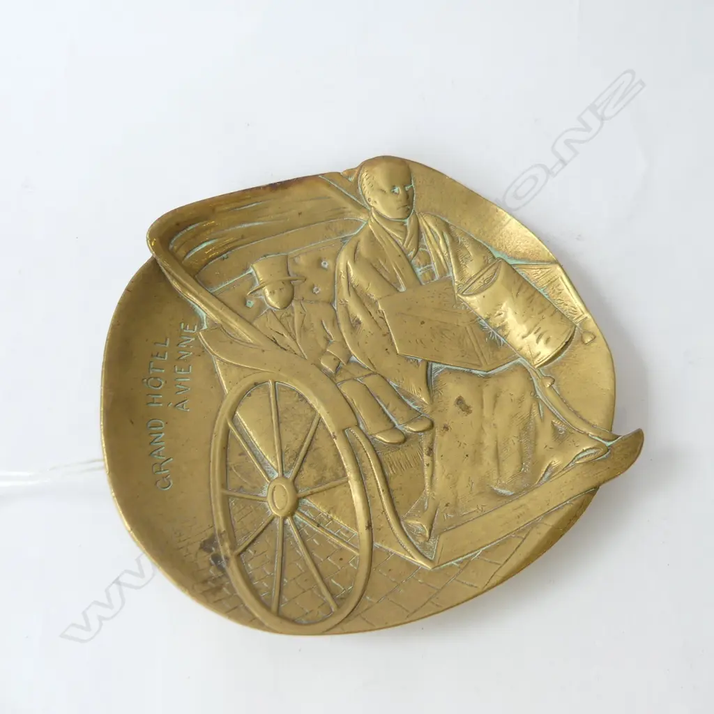 BERNDORF BRONZE DISH 'GRAND HOTEL A VIENNE' 130mm dia Image 1++