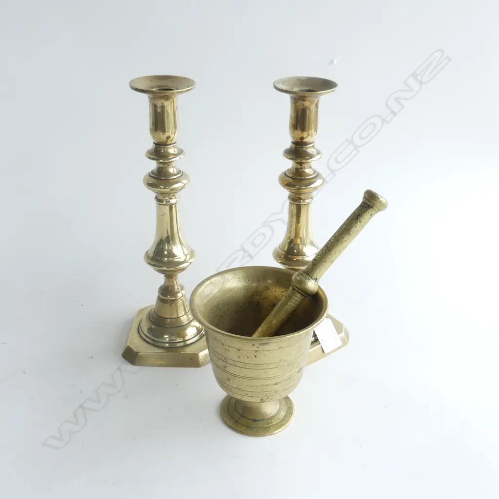 PR BRASS CANDLE STICKS H.270mm + BRASS MORTAR & PESTLE Image 1++