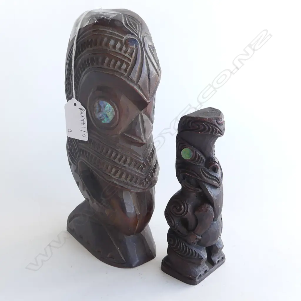 2 CARVED WOODEN MAORI CARVINGS H.220mm Image 1++
