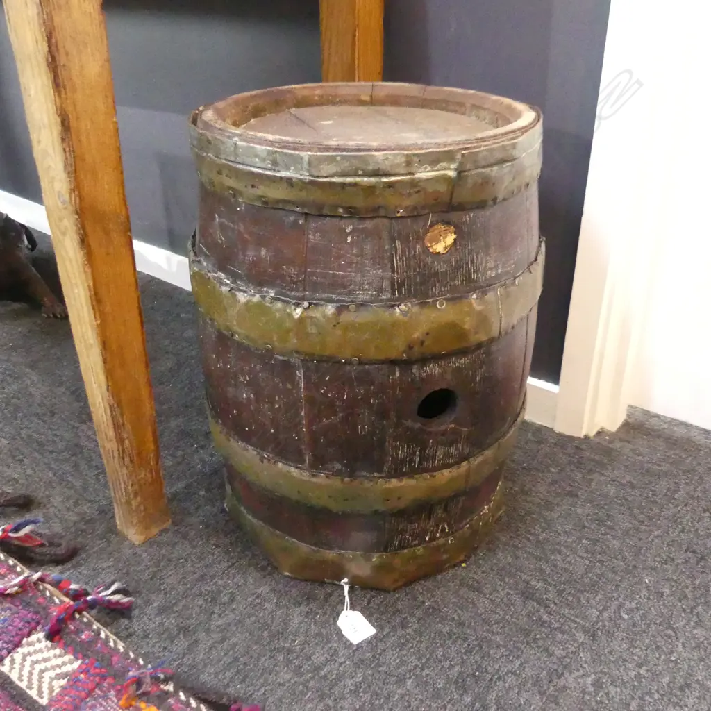 ANTIQUE WOODEN BARREL – H.430mm. Image 1++