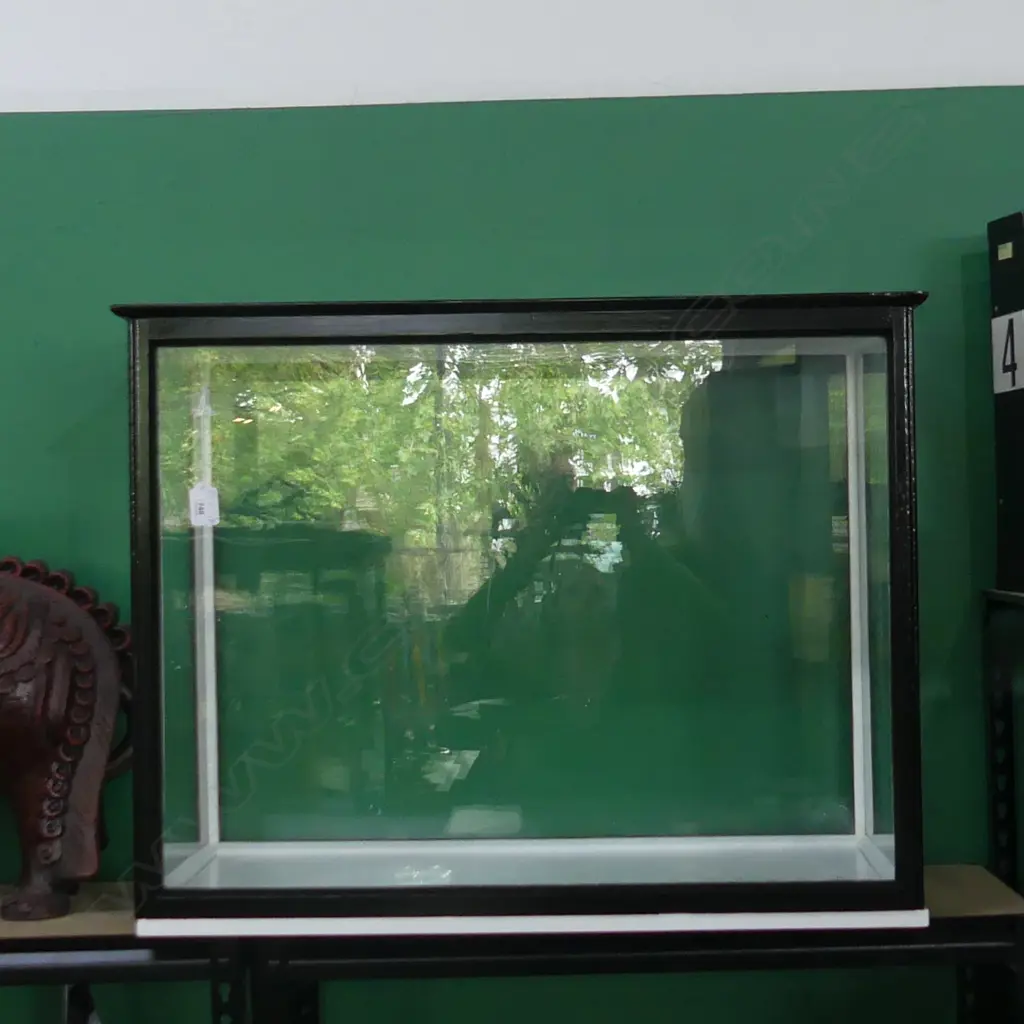BLACK PAINTED WOODEN DISPLAY CASE 825 x 360 x 650mm Image 1++