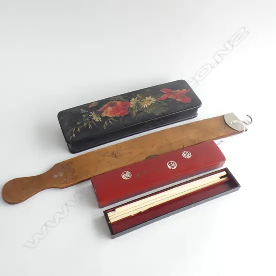 BOXED CHOP STICKS + BOX + SHAVING STROP