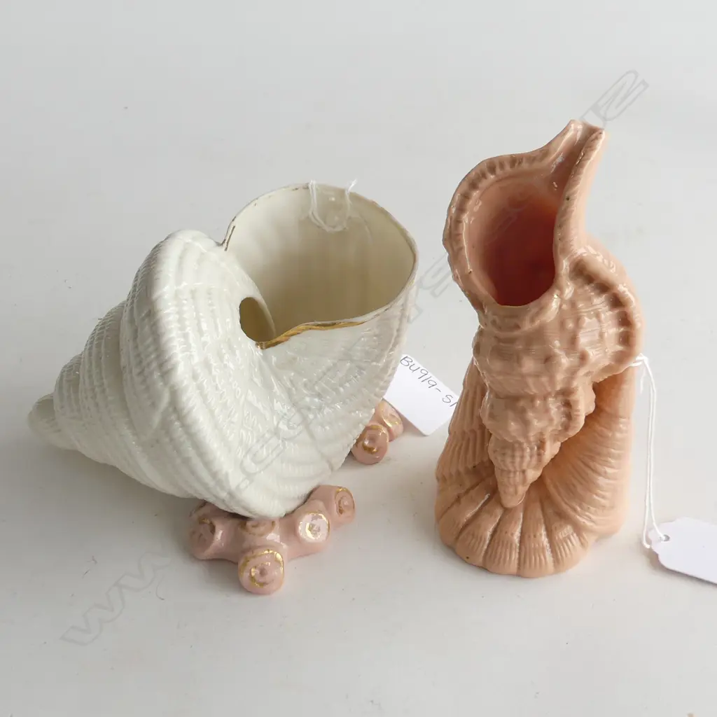 2 VINTAGE PORCELAIN SHELL VASES; GRAINGER & CO (L 160mm) & SALMON CORNUCOPIA VASE (H.125mm) Image 1++