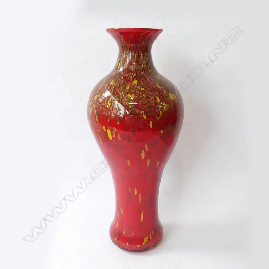 TALL, HEAVY RED ART GLASS VASE, H.490mm Image 1++