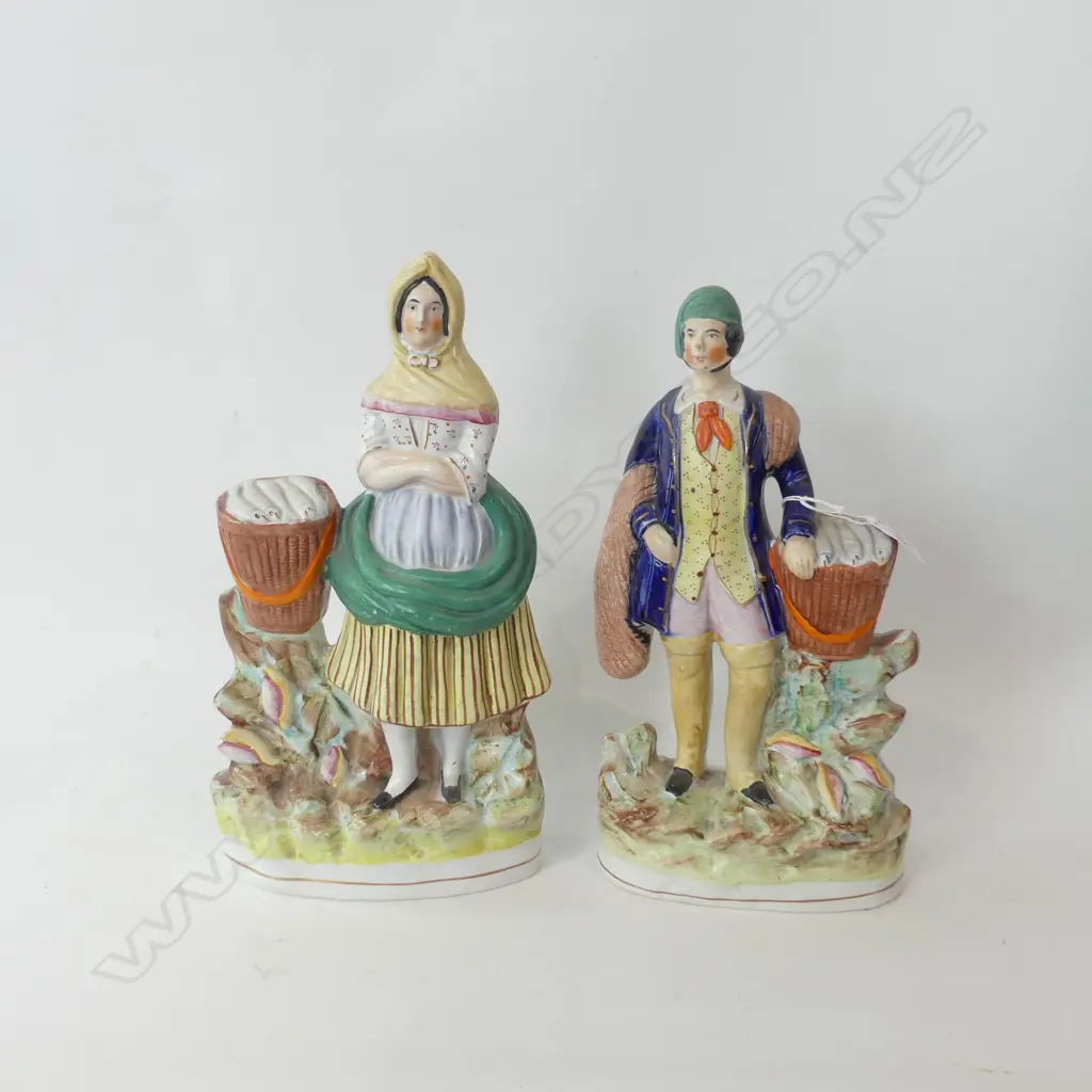 PR FLATBACK STAFFORDSHIRE FIGURES; FISHERMAN & LADY H.325mm Image 1++