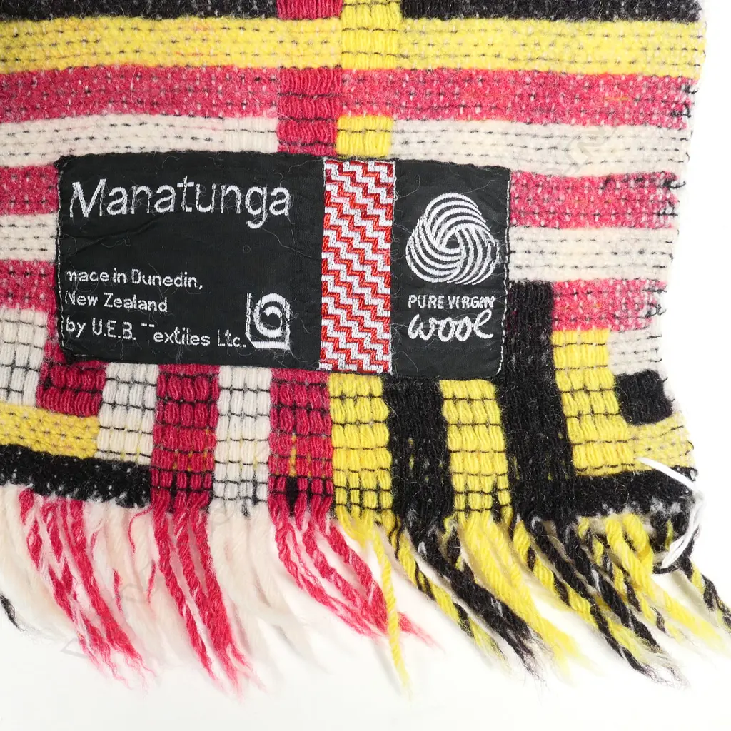 VINTAGE MANATUNGA NZ WOOLEN WOVEN BLANKET RED YELLOW BLACK LABELLED Image 1++