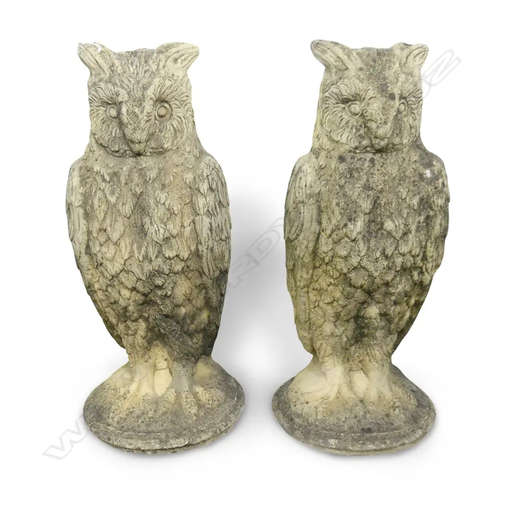 PR CHURCH STONE GARDEN OWLS H.670mm Image 1++