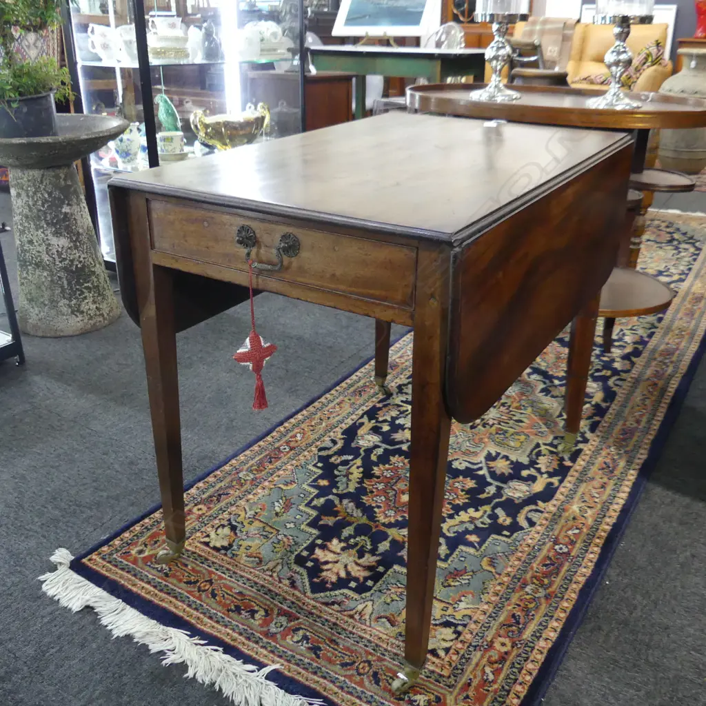 ANTIQUE MAHOGANY PEMBROKE TABLE w. 1 DRAWER & DUMMY ON CASTORS 800 x 550 x 700mm Image 1++