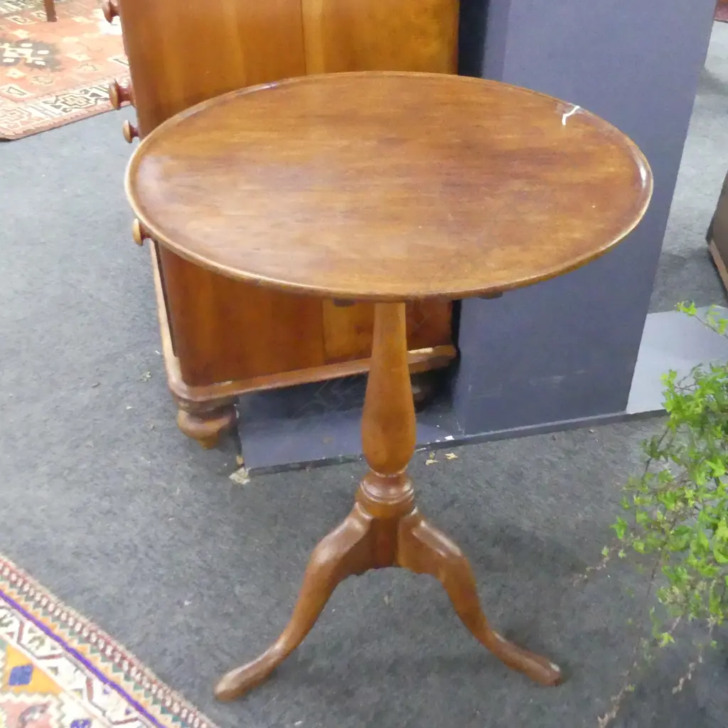 ANTIQUE WINE TABLE H.690 / 535mm dia Image 1++
