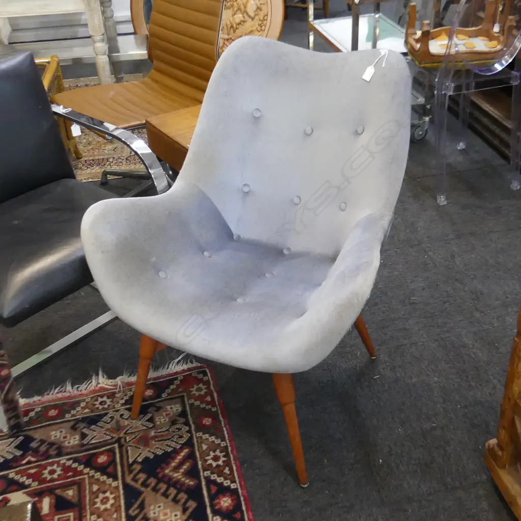 GRANT FEATHERSTON 1960'S THE B210 TELEVISION CHAIR Image 1++