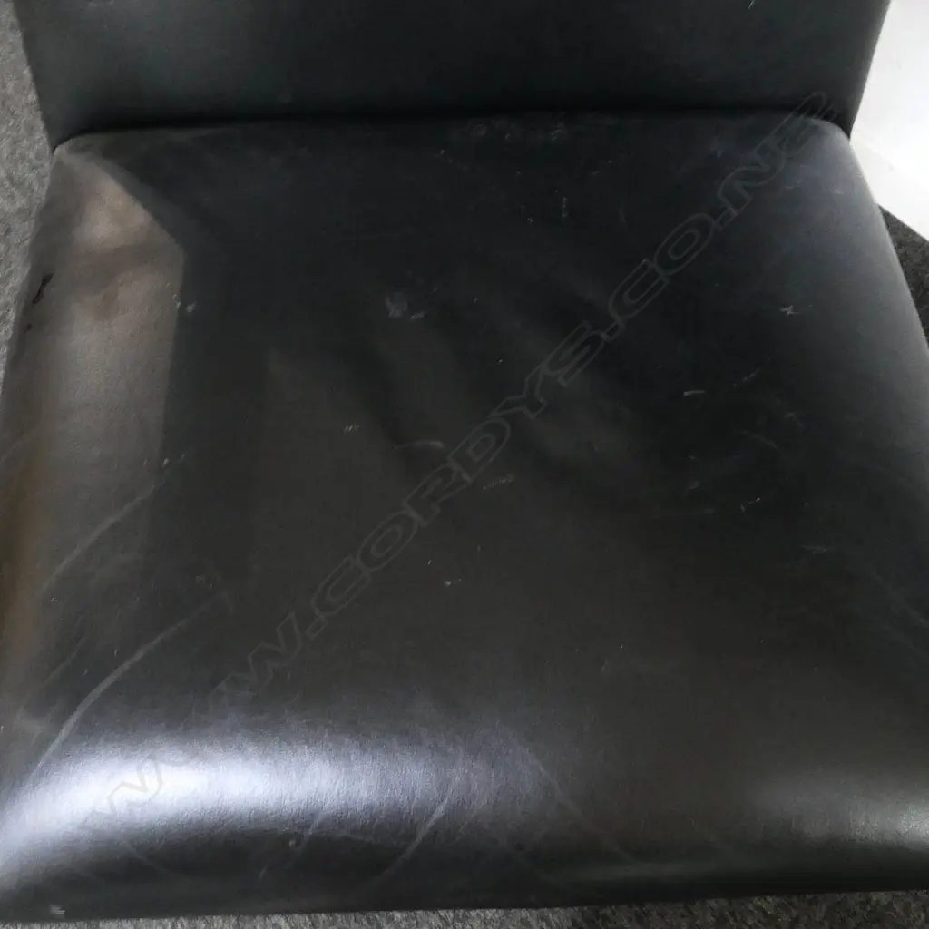 MILES VAN DER ROHE BRNO CHAIR, BLACK LEATHER & FLAT BAR FRAME, MINOR SCRATCHES TO SEAT Image 1++