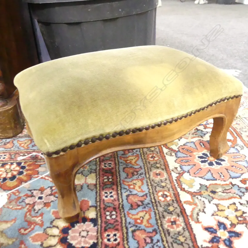 VINTAGE FOOT STOOL; GREEN VELVET TOP 370 x 270 x 200mm Image 1++