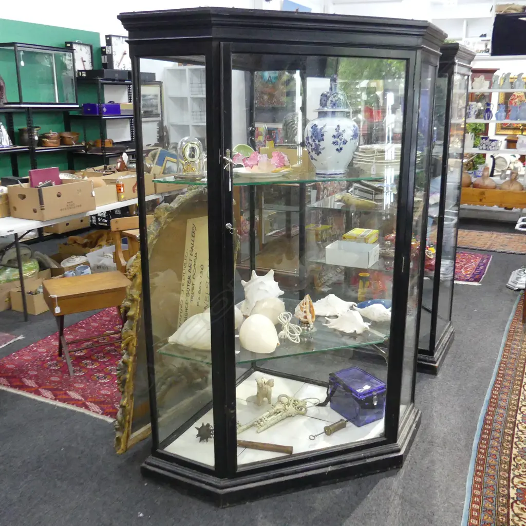 DISPLAY CABINET EX STEWART DAWSON 900 x 900 x 1860mm Image 1++
