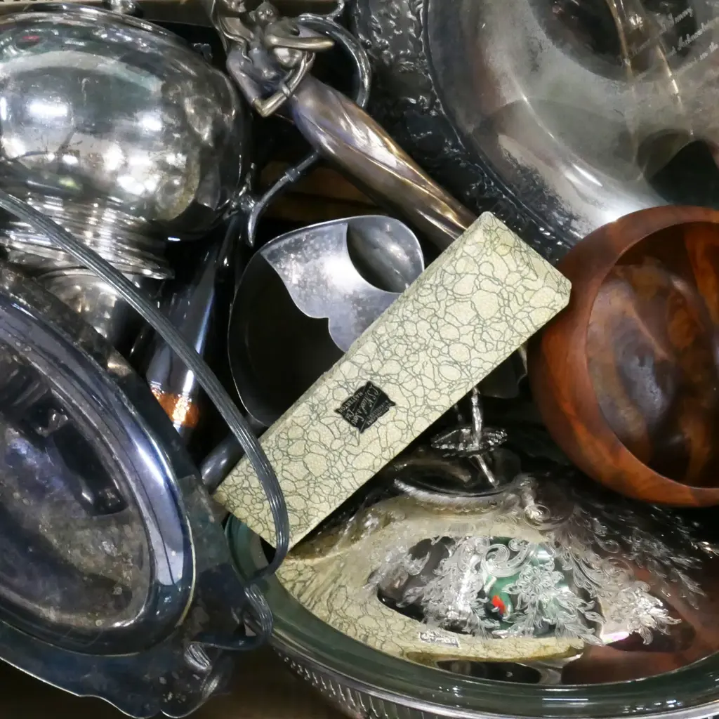 BOX LOT ASST. EPNS ETC Image 1++