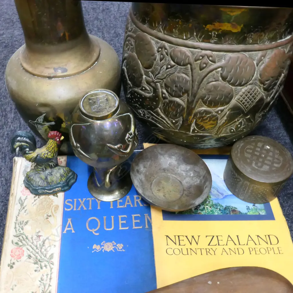 BOX LOT BOOKS, BRASS VASES ETC Image 1++