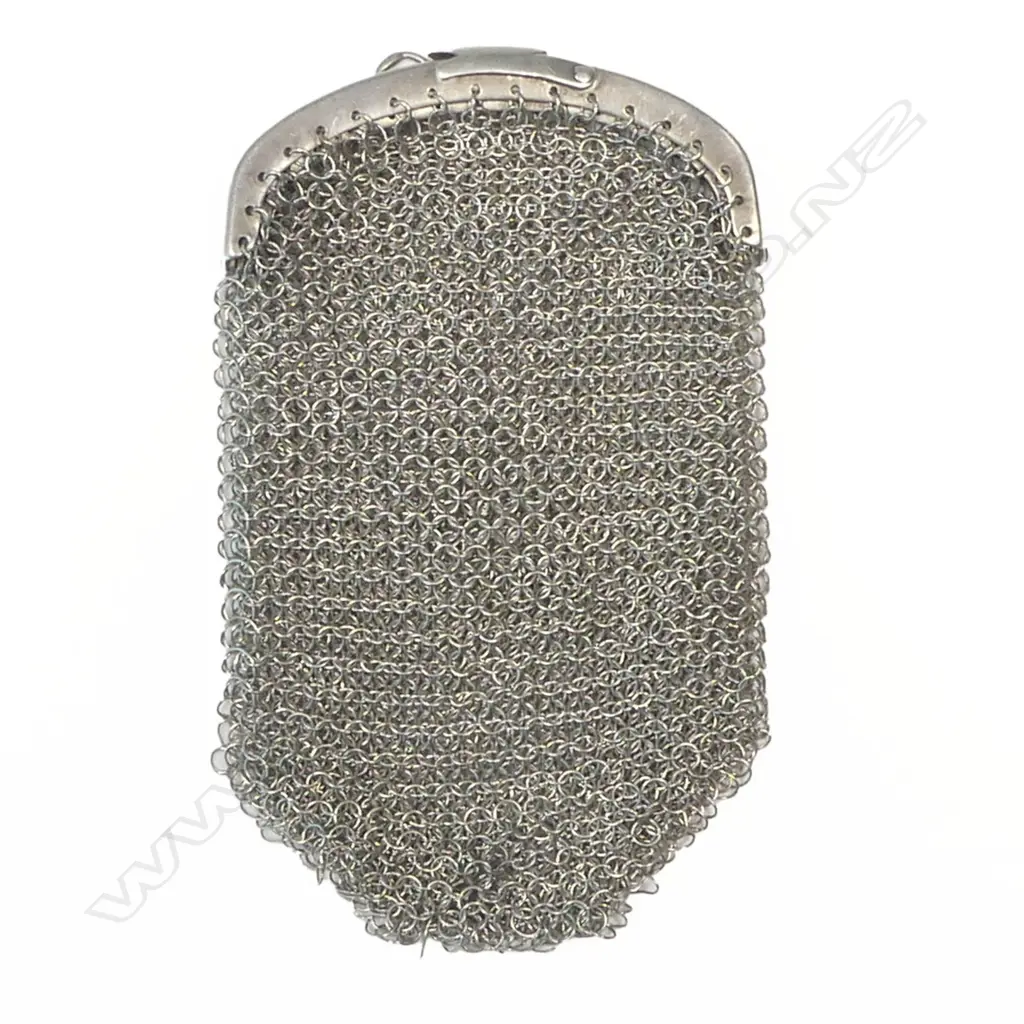 A silver plate small chain mail mesh purse with double compartments, Image 1++