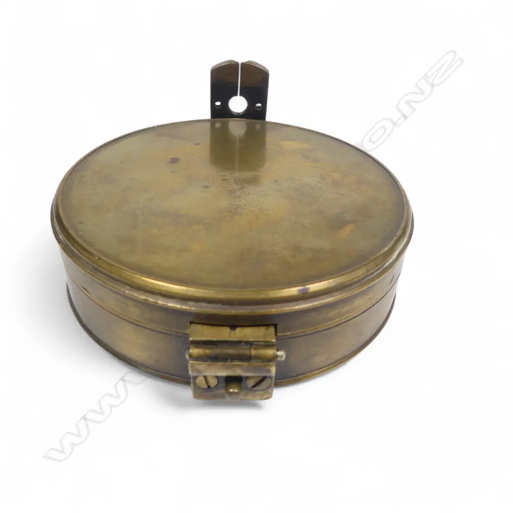 A Littlejohn & Son, Wellingotn, NZ, 3¼" prismatic compass, with brass case, Image 1++