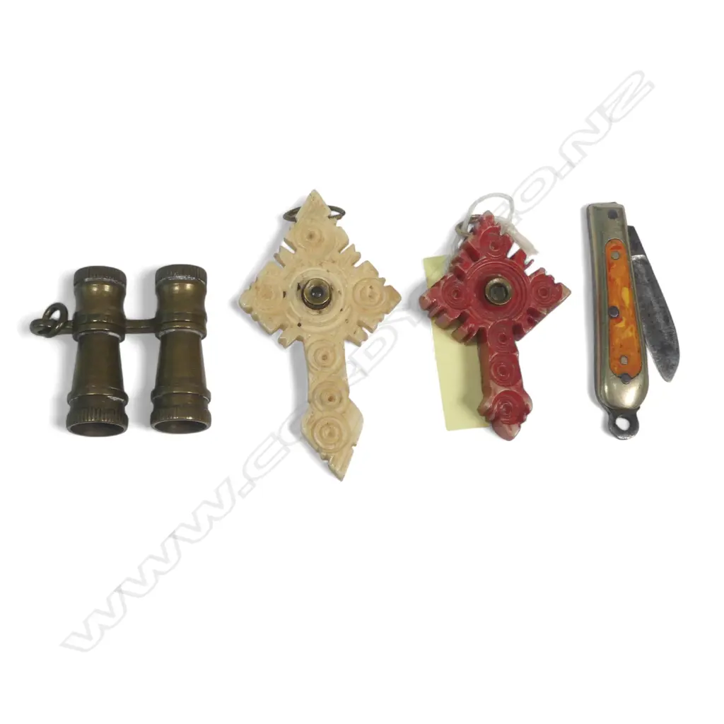 Two Stanhopes set into circle cut cross pendants, along with a pair of miniature brass binoculars and mini clasp knife Image 1++