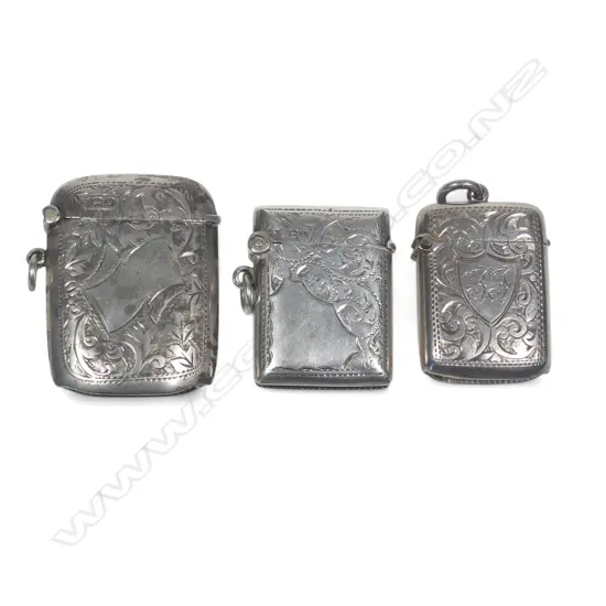 Three sterling silver vesta cases, all Chester, 1900, 1902 and 1908. Total 40gm
