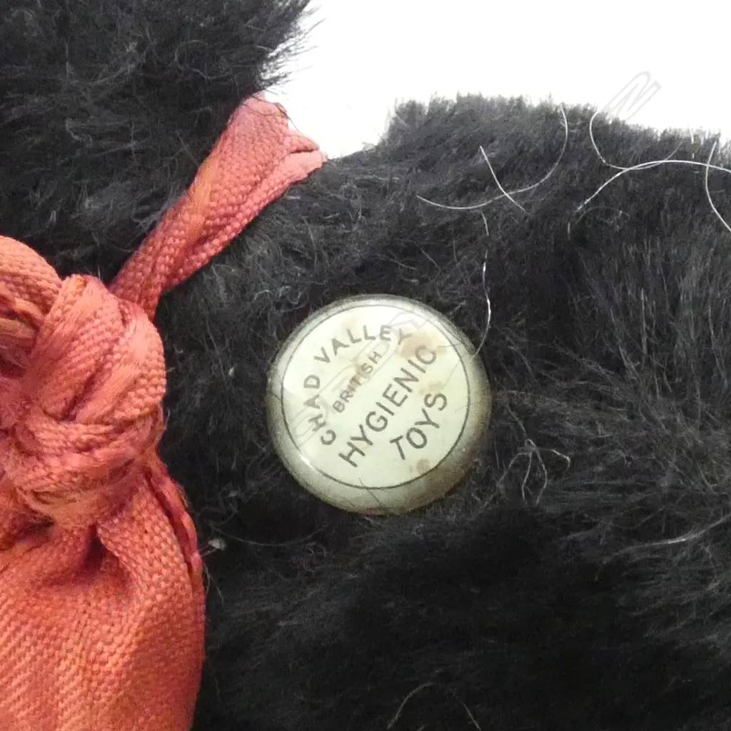 Two vintage tagged soft toy startled cats, Image 1++