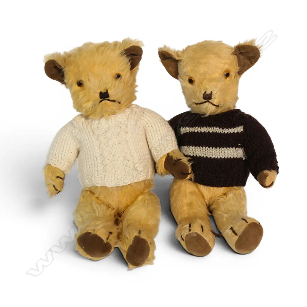 Two vintage New Zealand Pedigree tagged soft toy teddies, Image 1++