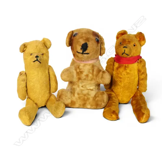 Three vintage small plush soft toy bears,