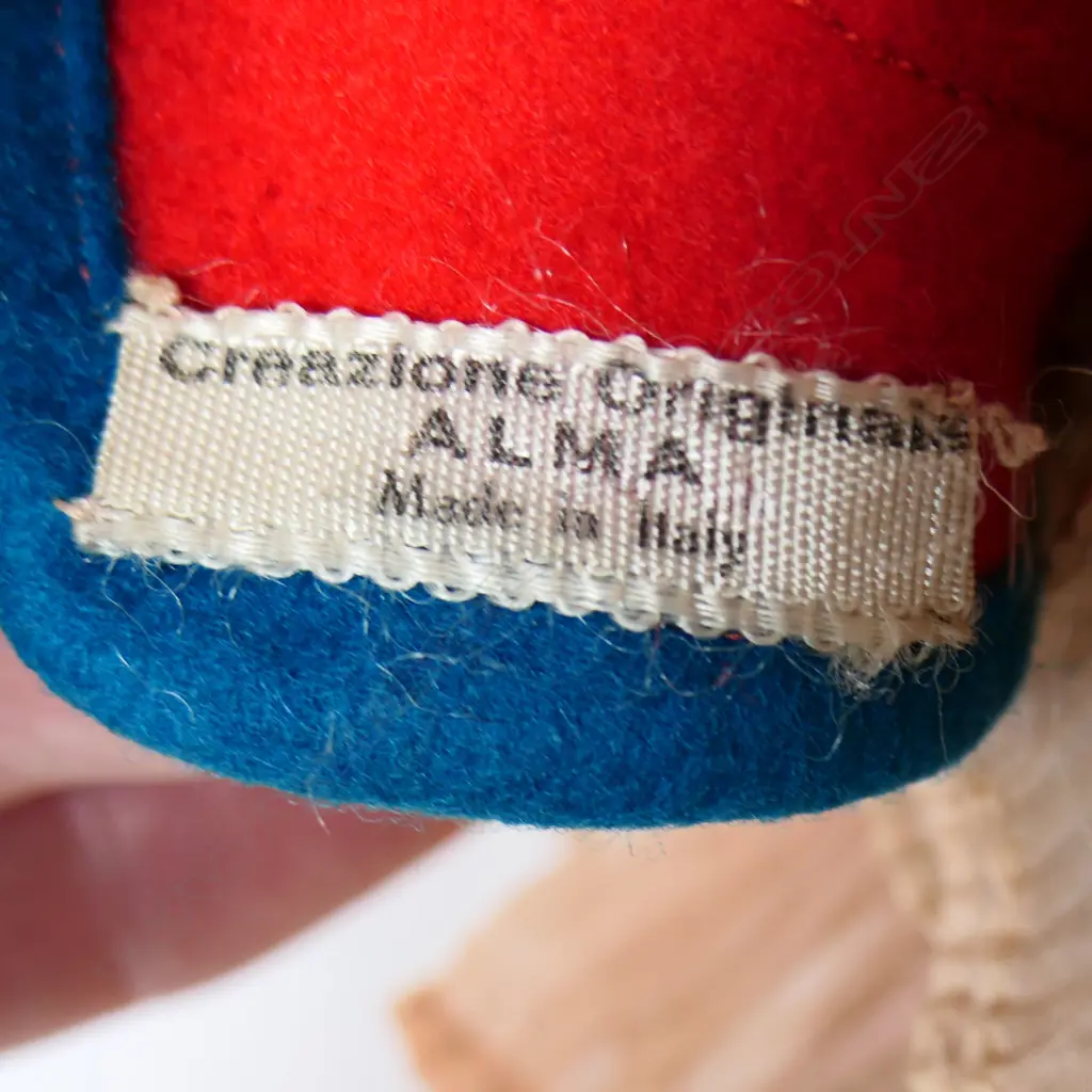 Vintage felt Italian 'Alma' doll, Image 1++