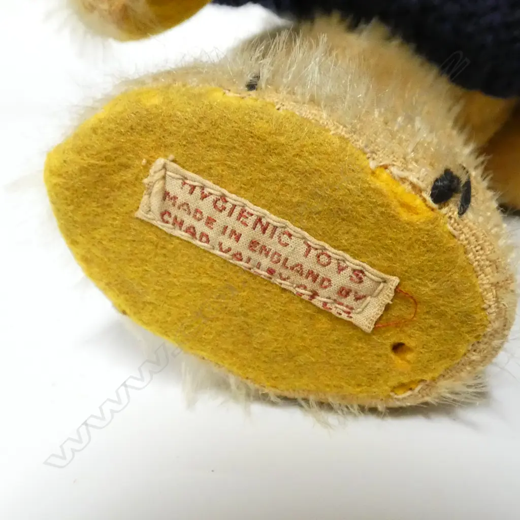 Steiff and Chad Valley ear tagged vintage teddy bears, Image 1++