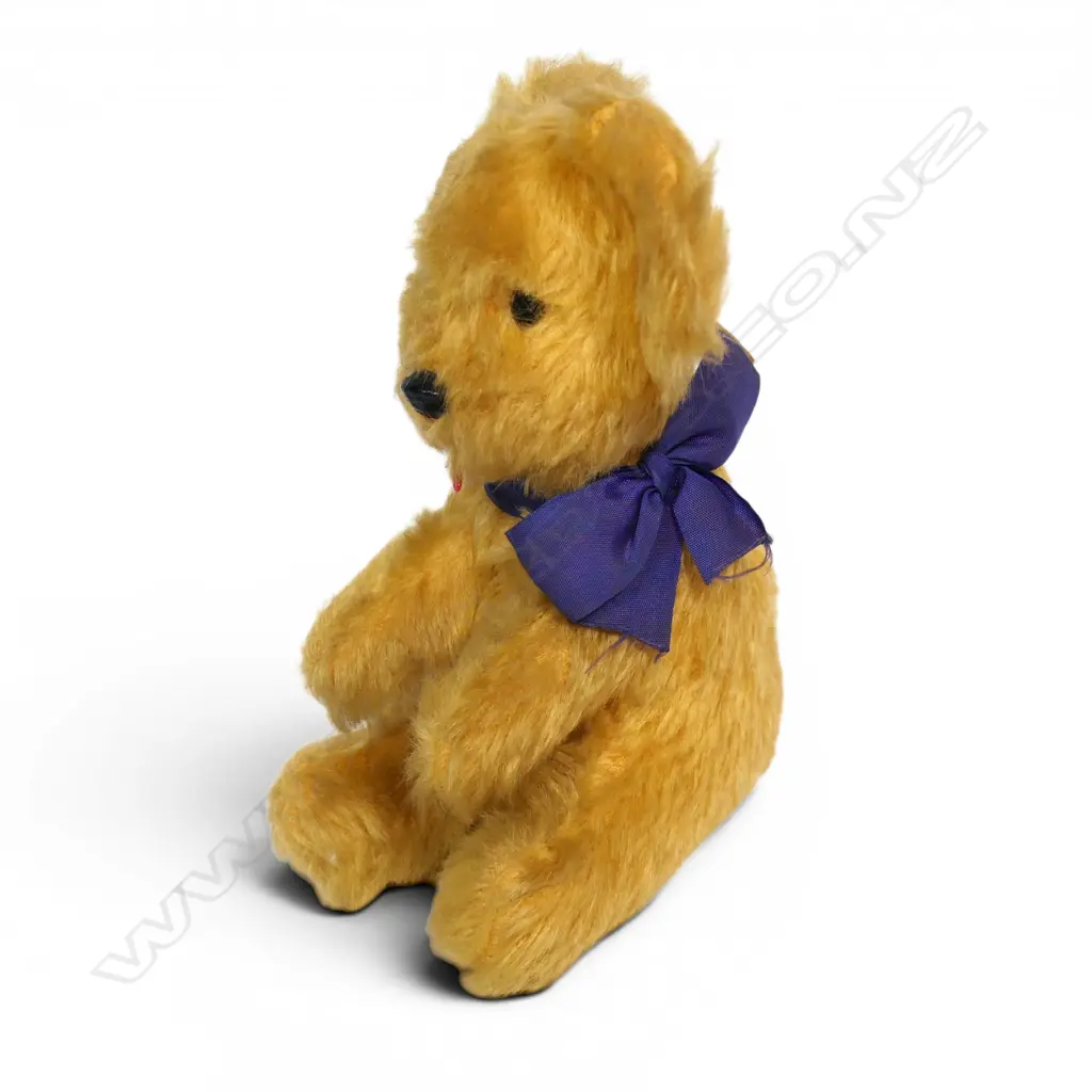 Vintage Pedigree tagged mohair seated dog, Image 1++